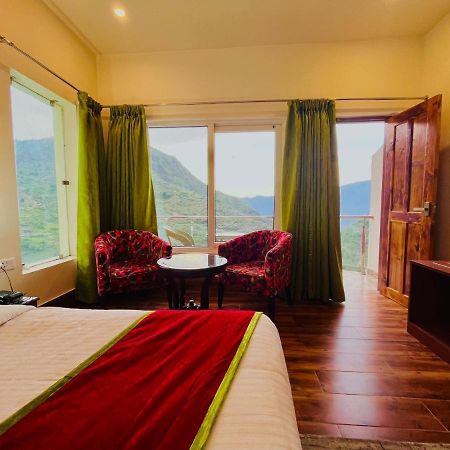 Kempty Myst Resort, Mussoorie - A Comfortable Stay Exterior photo