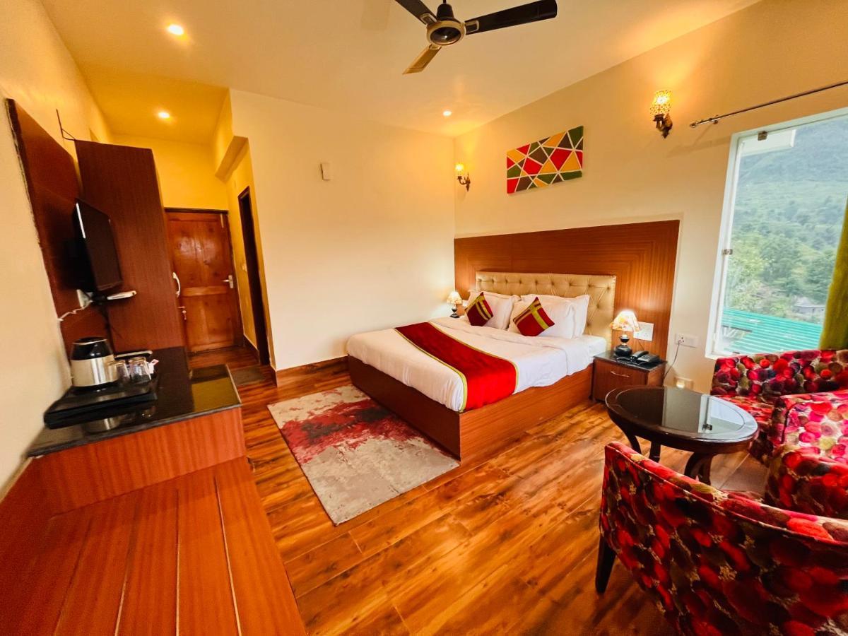 Kempty Myst Resort, Mussoorie - A Comfortable Stay Exterior photo